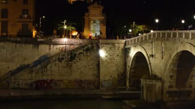 Roma, turista svedese precipita da lungotevere Sanzio e muore dopo un volo di 15 metri
